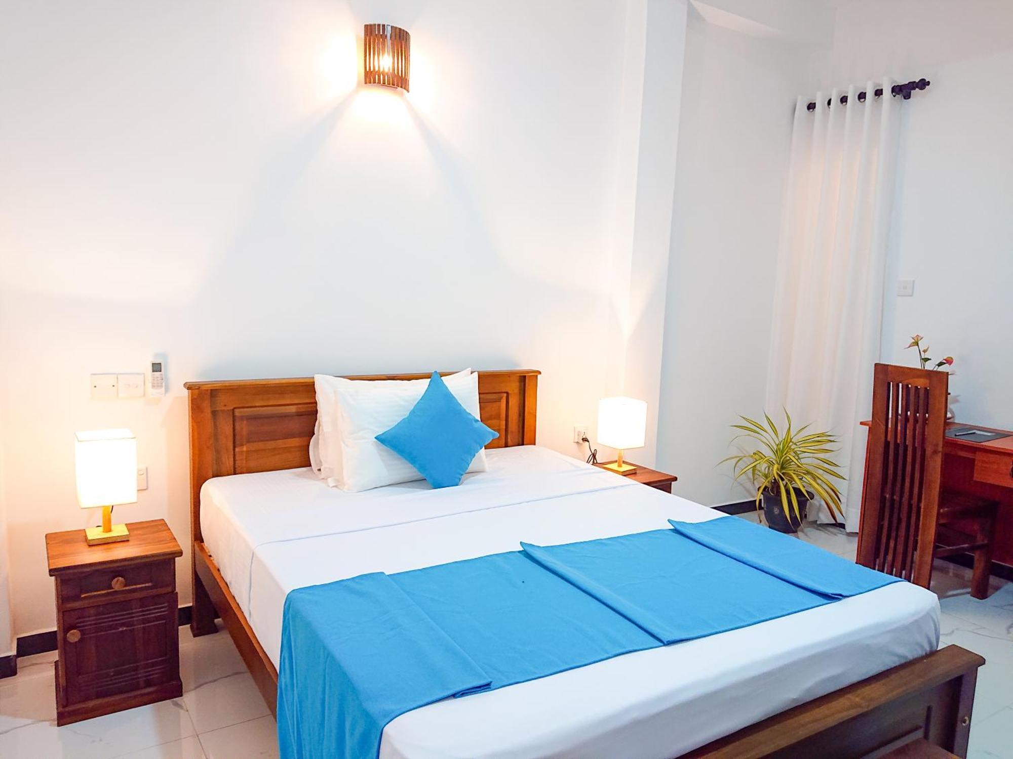 The Blue Haze Weligama Hotel Bagian luar foto